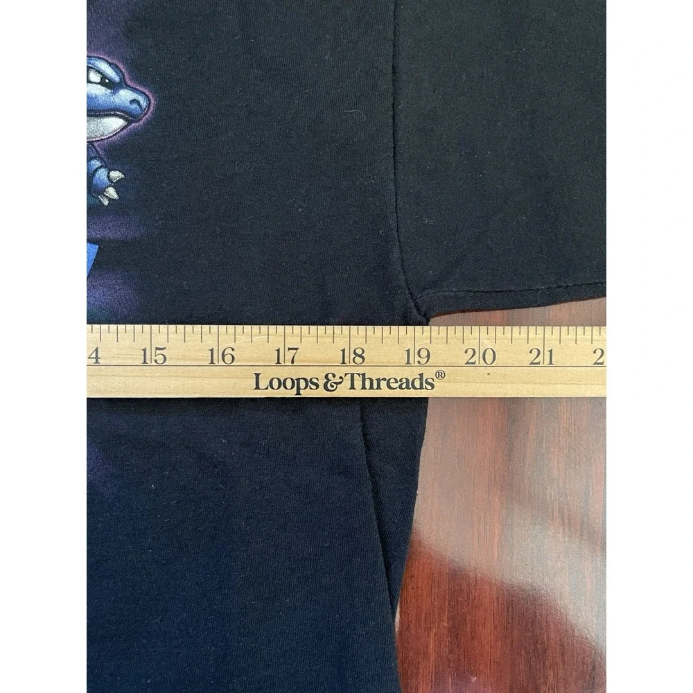 Vintage Pokémon Shirt Pikachu Charizard 1999 Licensed Youth XL Adult M/L